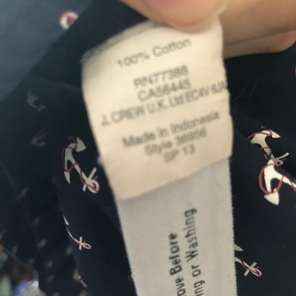 Talula Aritzia Navy Blue Flower Camisole tank - Picture 11 of 11